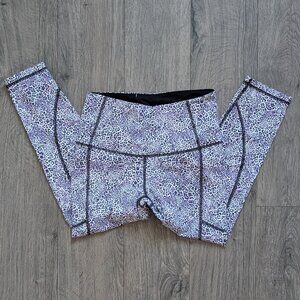 9🐍 Victoria’s Secret Capri Leggings — Snake/Leopard Print • Pockets sz.Small 🐍